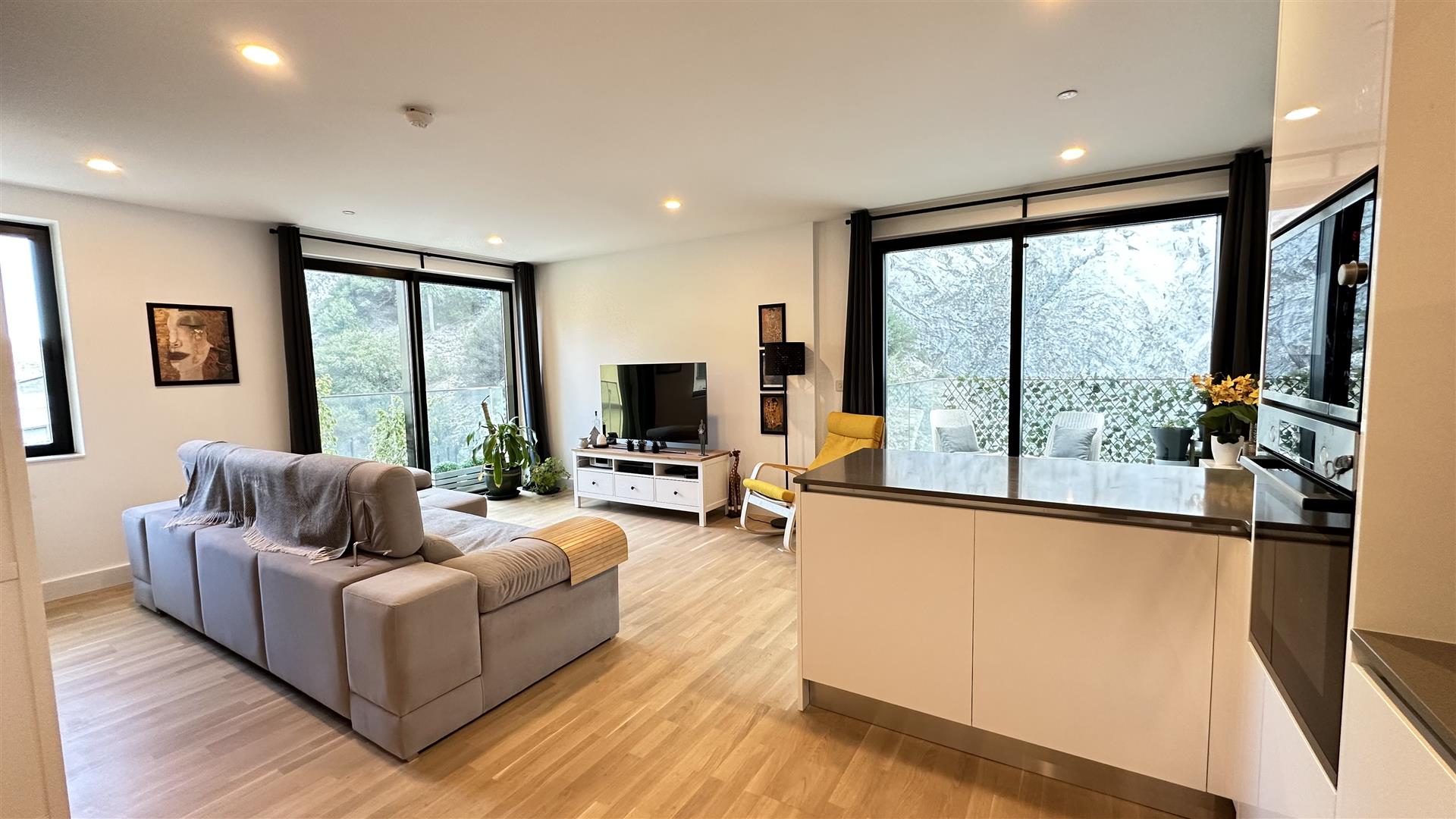 Image of Apartment - 2 Bedrooms - 2 Bathrooms for Sale in Forbes-Gibraltar, Image 1